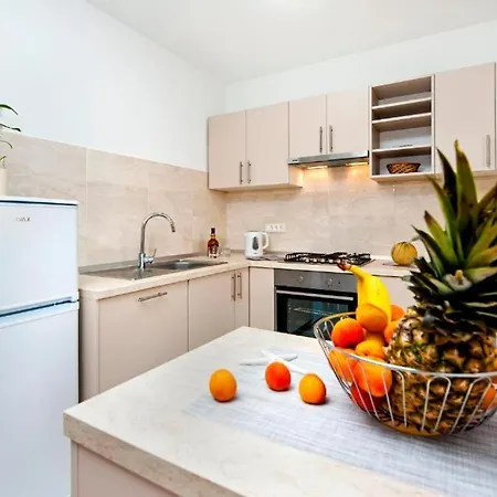 Penzion Aria And Apartmant Fuga 4*
